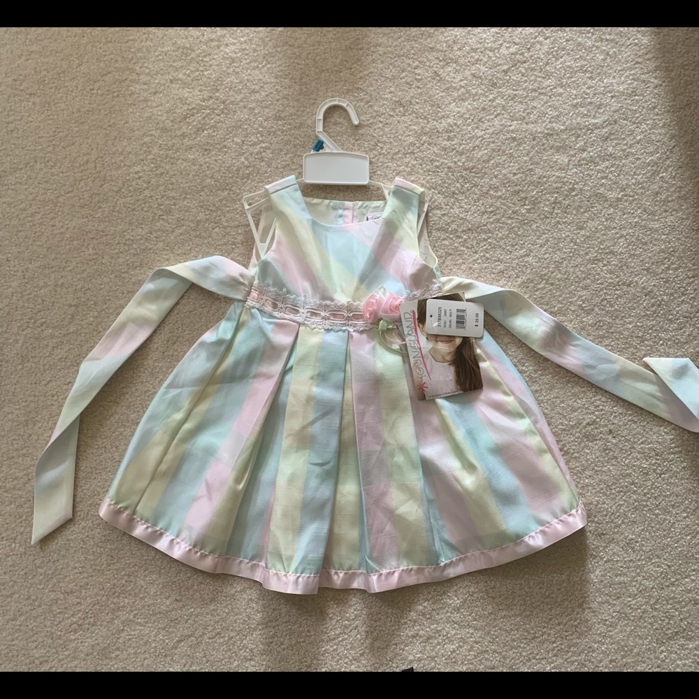 Toddler girls pretty pastel Easter Dress size 12 months.